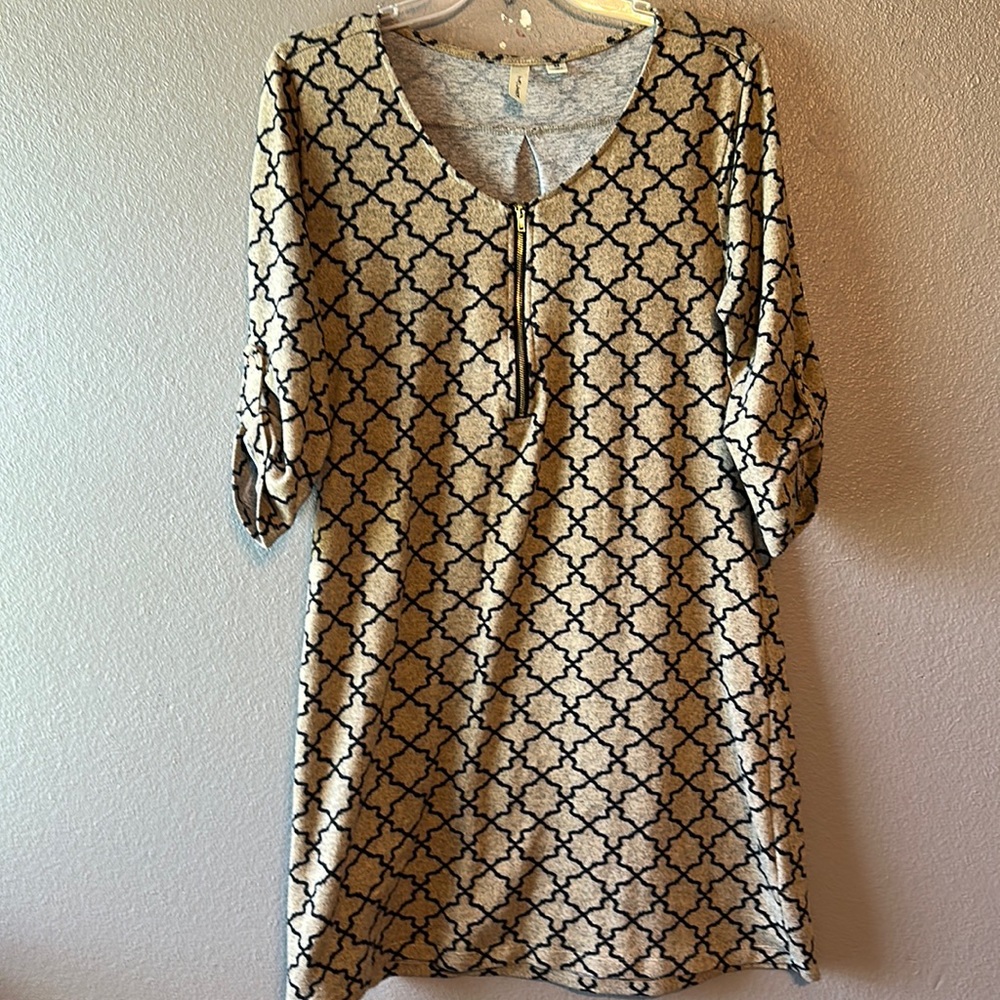 Tacera brand size Medium dress